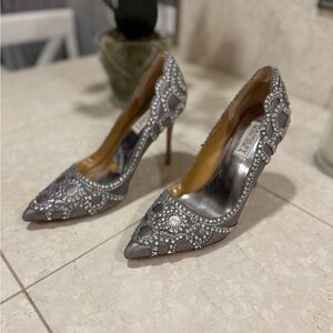 Badgley Mischka // Rouge Pointed Toe Pump